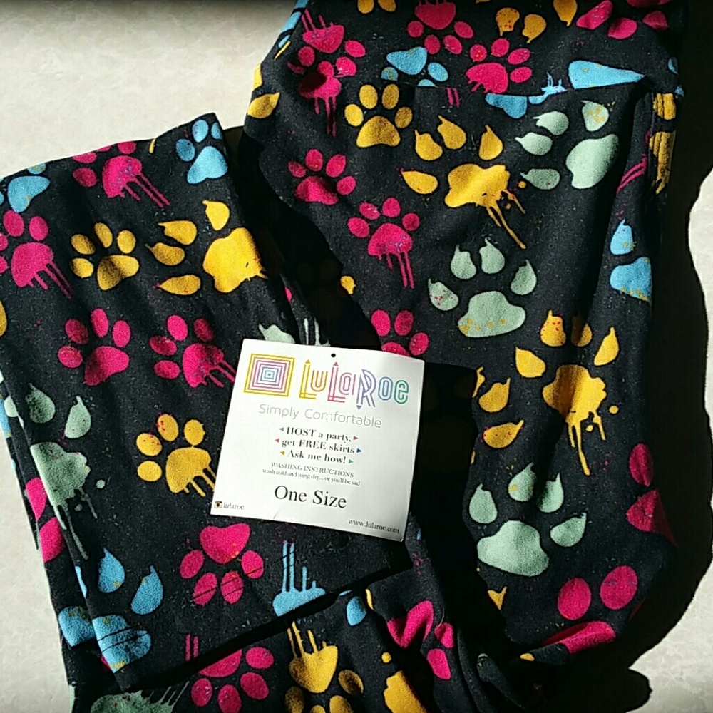 OS Lularoe Paw print leggings
